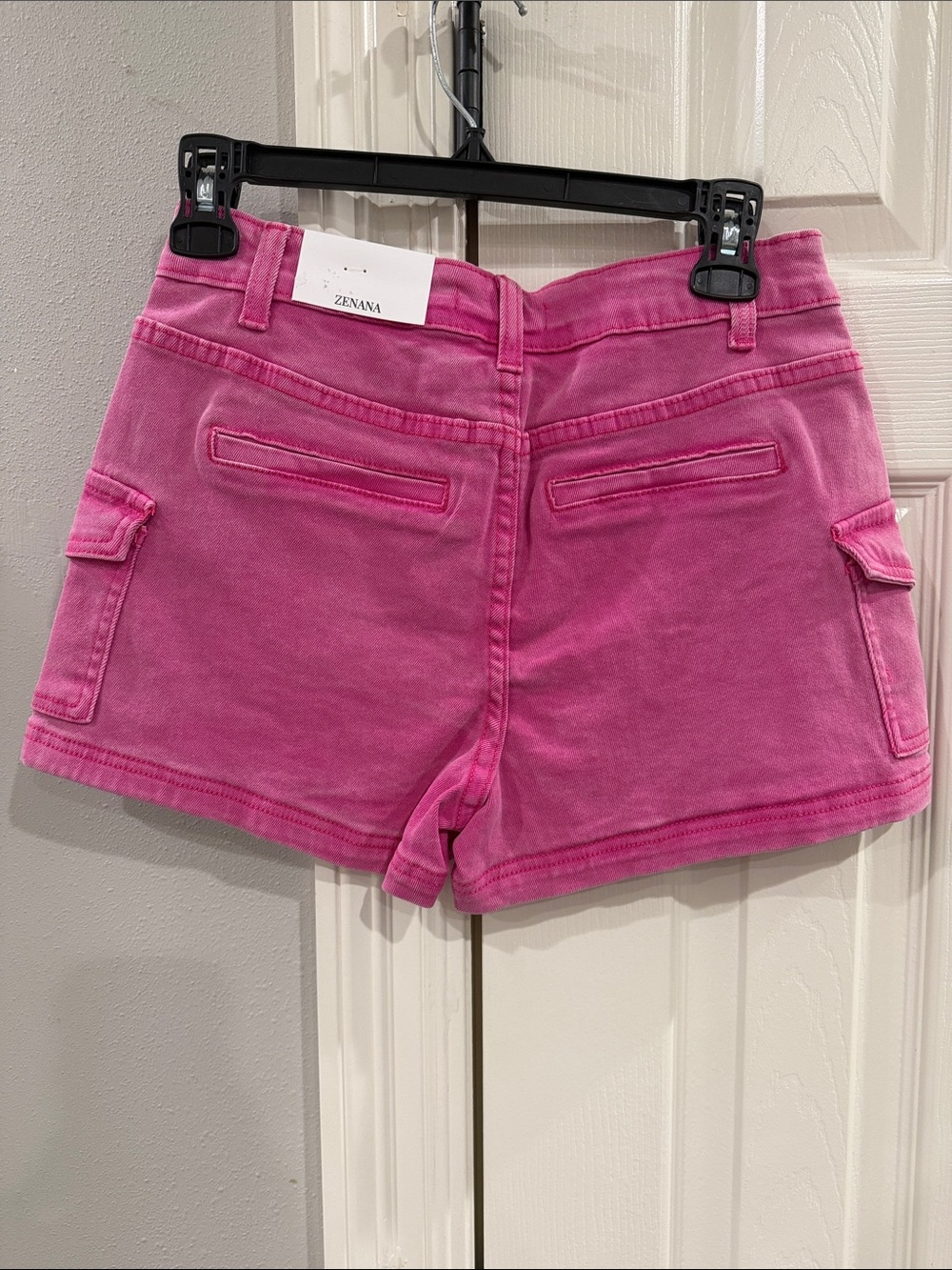 Zenana Outfitters Hot Pink Cargo Pocket Women’s Shorts - Picture 4 of 6